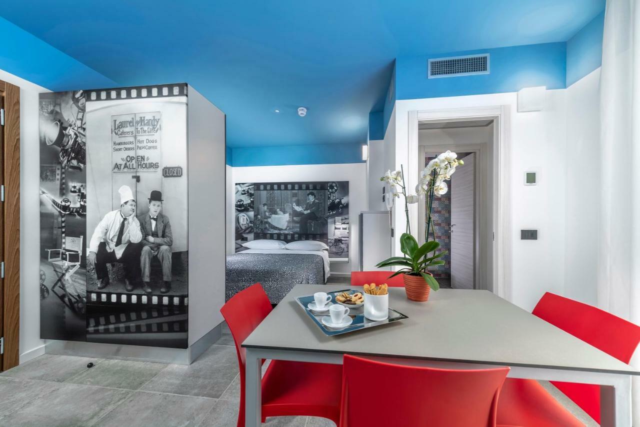 Residence Filmare Riccione Esterno foto