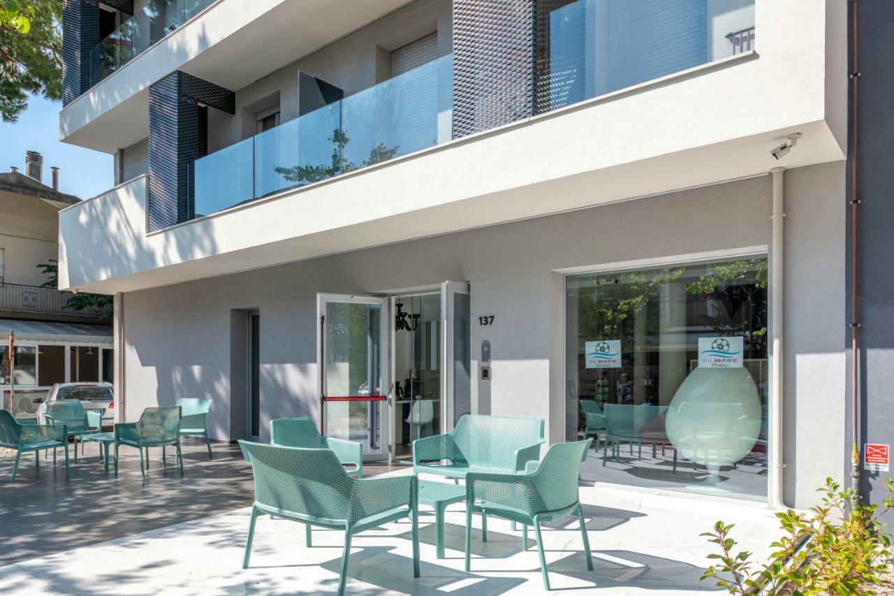 Residence Filmare Riccione Esterno foto