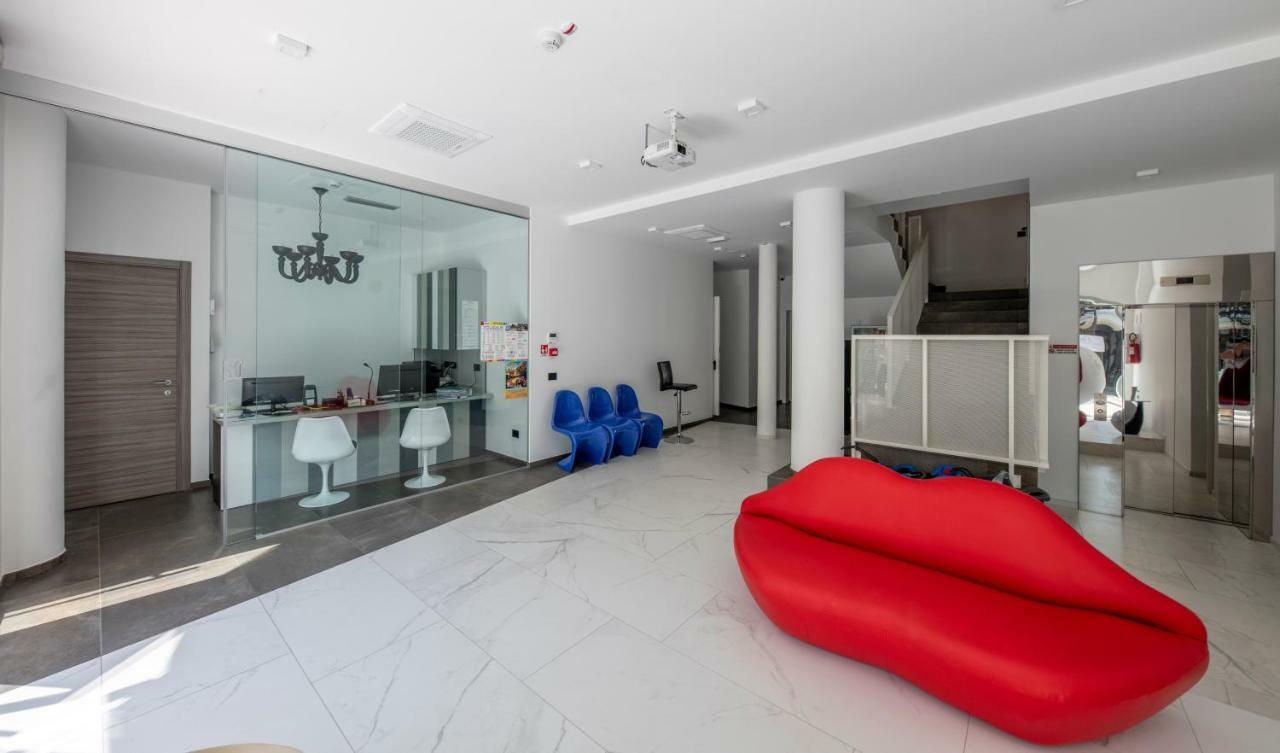 Residence Filmare Riccione Esterno foto